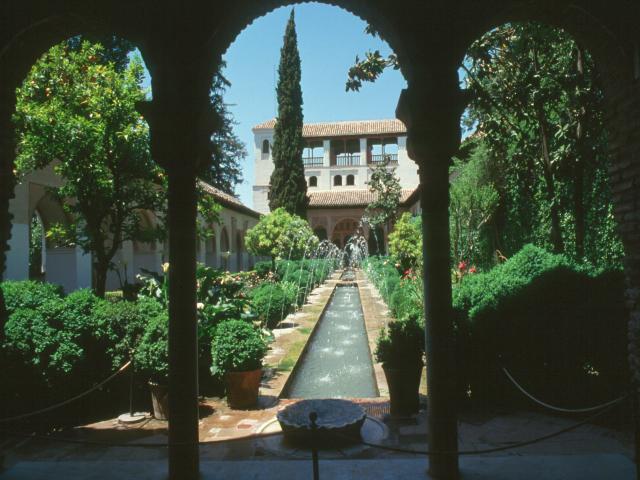 Granada_Generalife_Garden_and_Pavillion_69.JPG