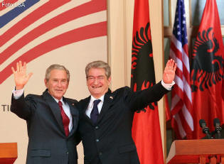bush-b14.jpg