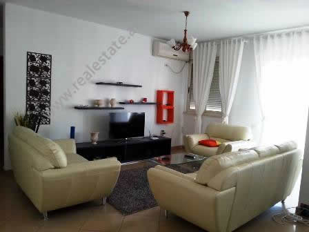 1419849080-apartment_for_rent_close_to_the_center_of_tirana(00).jpg