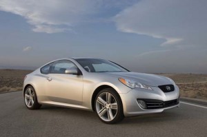 2010-Hyundai-Genesis-Coupe-300x199.jpg
