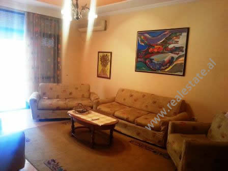 1418138406-apartment_for_rent_close_to_the_center_of_tirana(00).jpg