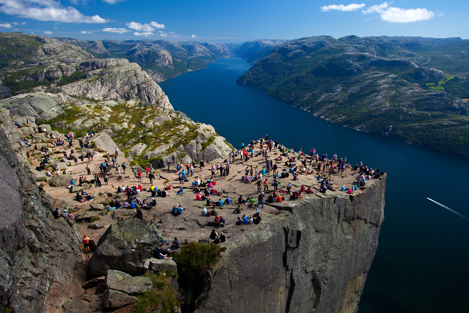 Preikestolen_Pulpit_Rock_Lysefjord_Norway.jpg