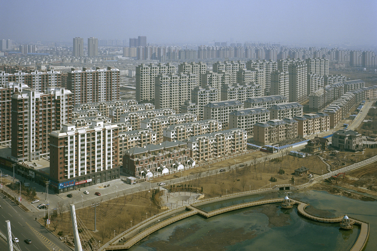 empty-apartments-in-china-16-april-2014.jpg