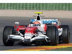 toyota_F1-300x225.jpg