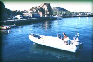 gommone.jpg
