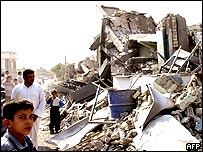 _40188142_fallujabombhit_afp203b.jpg