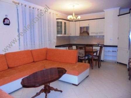 1414835344-apartament_qera_qendra_kristal.JPG