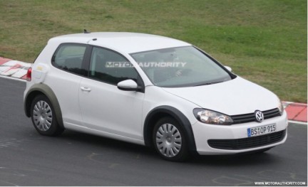 Volkswagen_Golf-7_anash.jpg